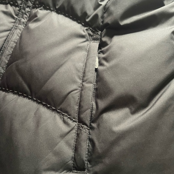 Eddie Bauer Black Down Filled Puffer Jacket Size Medium - Picture 7 of 16